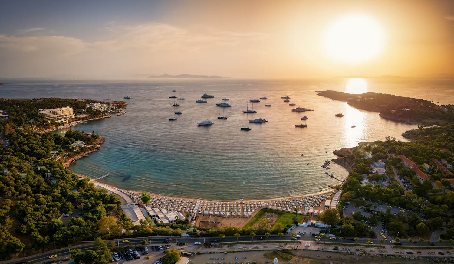 Vouliagmeni has installed StreetSmart S5 kiosks, which are solar-powered and accept both cash and credit card payments.