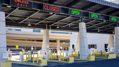 Vehicle entrance with LPR