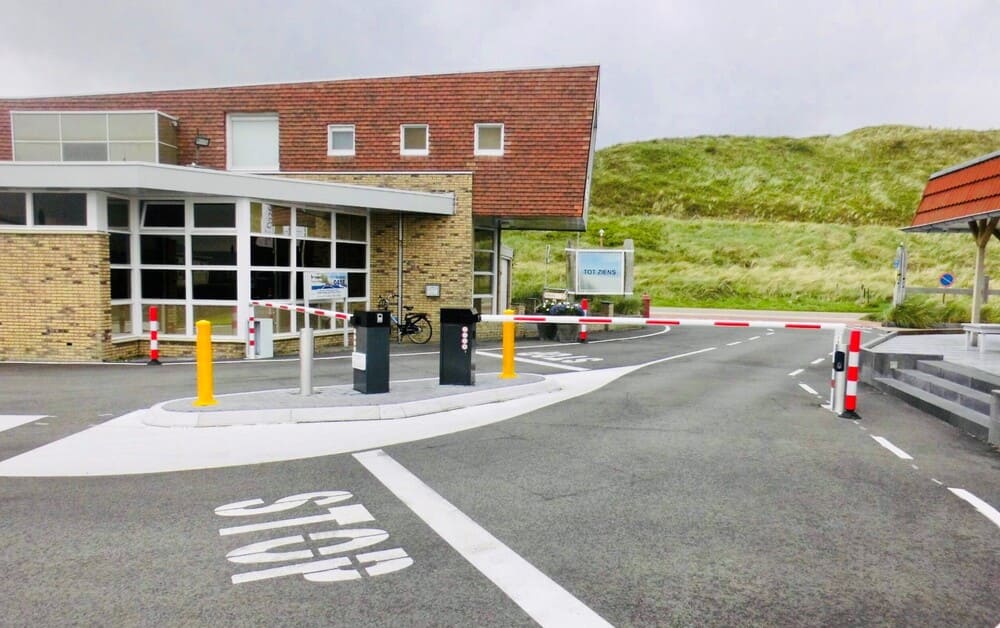 The introduction Nedap's MOOV Leisure system proved to be the perfect solution to automate the vehicle access control process and optimize the vehicle check-in process.